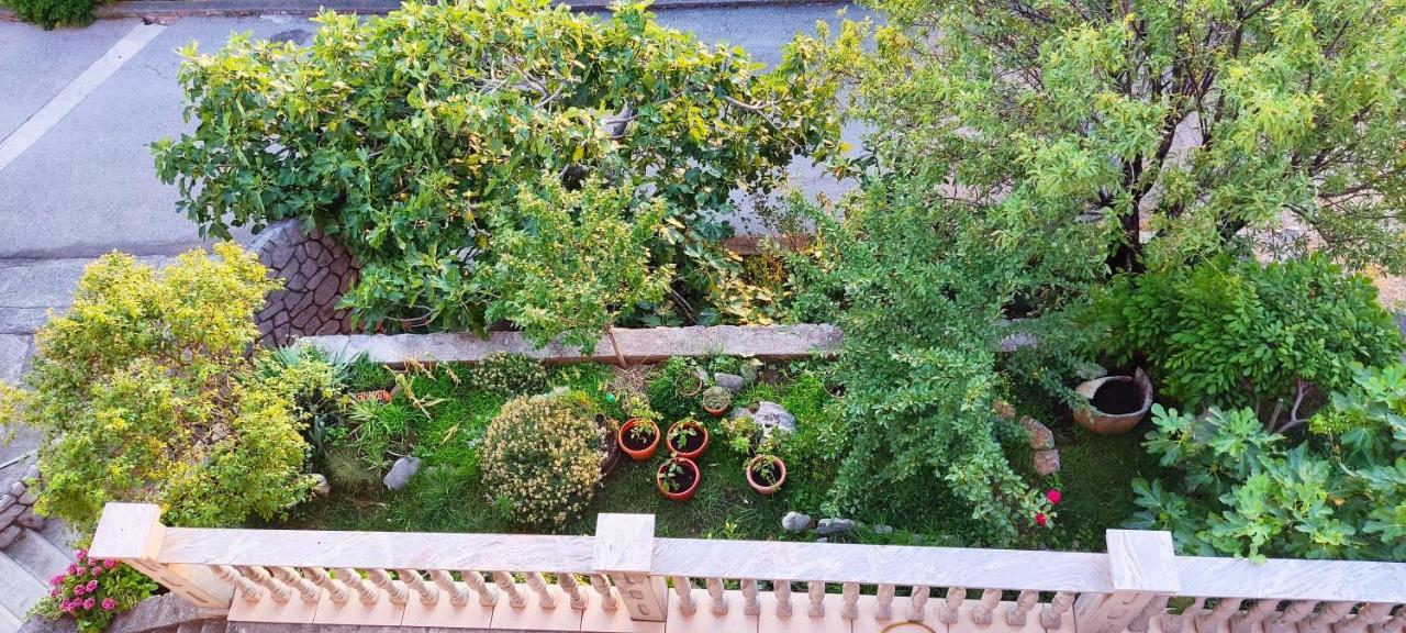Apartment And Rooms Busa 3 Senj  Exterior foto